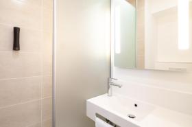 B&B HOTEL Besançon Valentin - photo 10