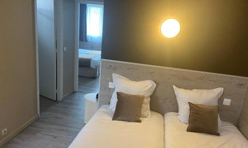 Contact Hôtel Foch - photo 2