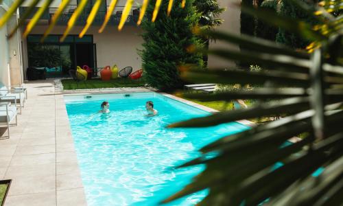 Logis Hôtel Victor Hugo & Spa - photo 1